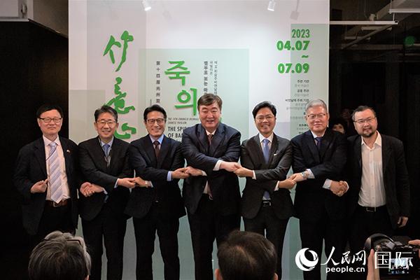 第十四屆光州雙年展中國館開幕式7日在韓國光州隱巖美術(shù)館舉行。人民網(wǎng)記者 馬菲攝
