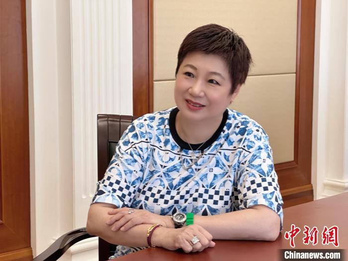 專訪榮毅仁侄女榮智豐：不想為“榮”字丟臉，要做最好