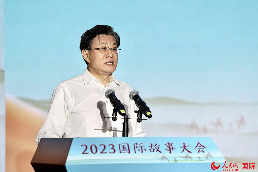 中國(guó)人民對(duì)外友好協(xié)會(huì)副會(huì)長(zhǎng)李?？罗o。人民網(wǎng) 盧鵬宇攝