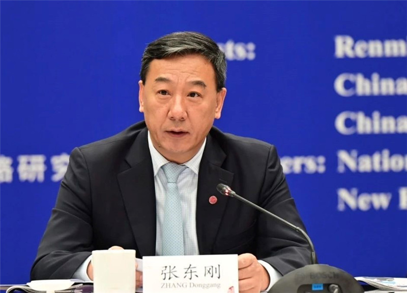 中國人民大學(xué)黨委書記、國家發(fā)展與戰(zhàn)略研究院理事長張東剛作論壇開幕致辭。主辦方供圖