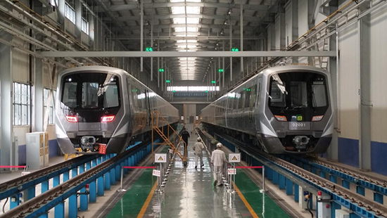 石家莊地鐵二號(hào)線列車。 中車齊車集團(tuán)石家莊公司供圖