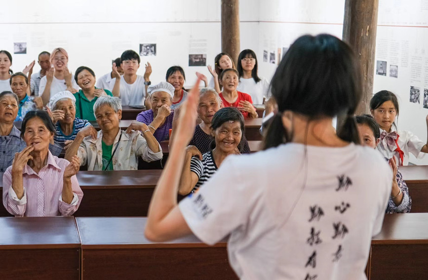 天津大學(xué)實(shí)踐隊(duì)開(kāi)展暑期社會(huì)實(shí)踐。天津大學(xué)供圖
