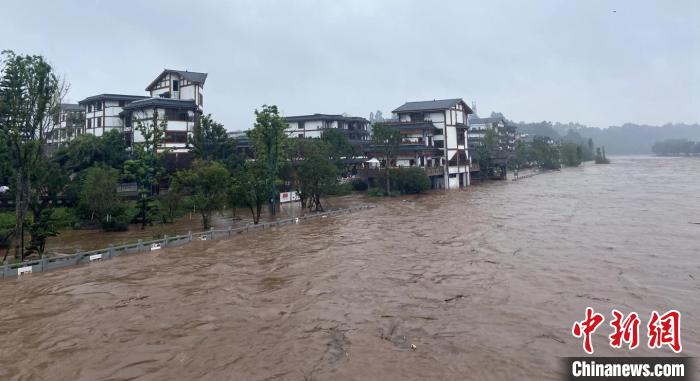 四川暴雨、山洪、地質(zhì)災(zāi)害氣象風(fēng)險(xiǎn)預(yù)警齊發(fā)