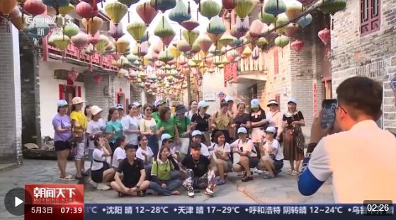 從特色小城到世界級商圈 這個“五一”很有“國際范”！