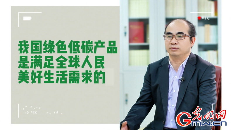 美式雙標(biāo)再現(xiàn)！指責(zé)中國(guó)“產(chǎn)能過(guò)?！闭静蛔∧_