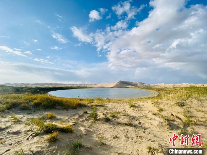 圖為關(guān)停四年后的沙島景區(qū)現(xiàn)狀?！±罱瓕?攝
