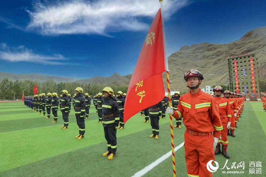 誓師大會現(xiàn)場。 人民網(wǎng) 李海霞 攝